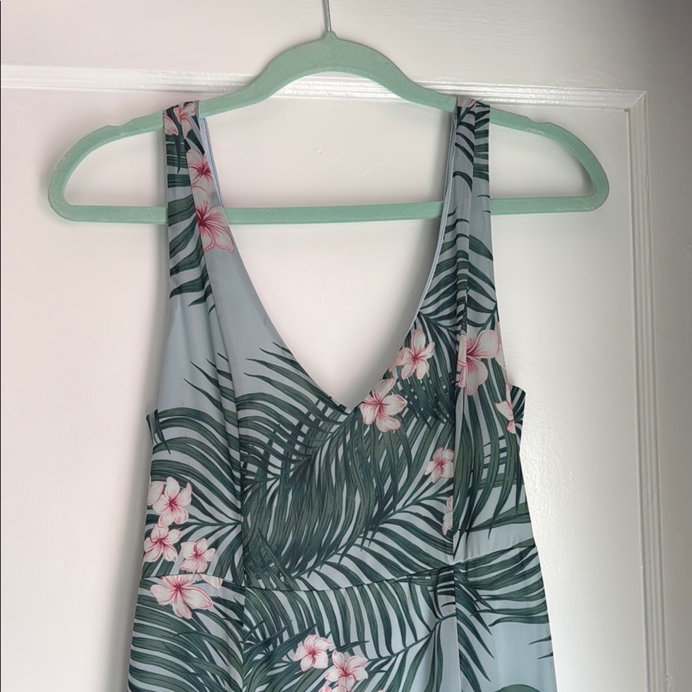 Show Me Your MuMu Jenn Maxi Dress in Hanalei Dream tropical print - Picture 4 of 10